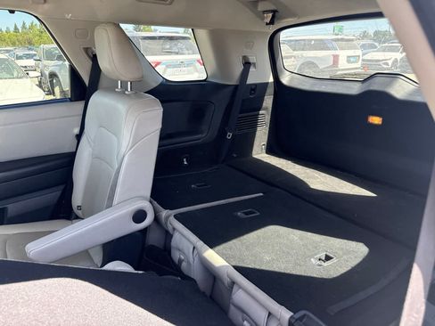 Used 2022 Nissan Pathfinder SL w/ SL Premium Package FWD image 14