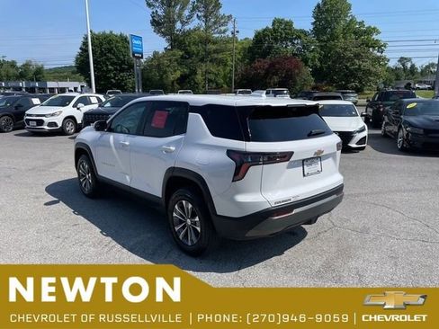 Used 2025 Chevrolet Equinox LT w/ Safety and Technology Package FWD image 42