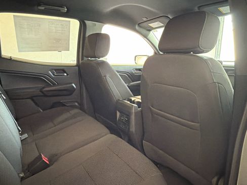Used 2025 GMC Canyon Elevation w/ Convenience Package AWD/4WD image 28