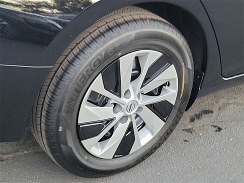 New 2025 Nissan Altima 2.5 S image 13