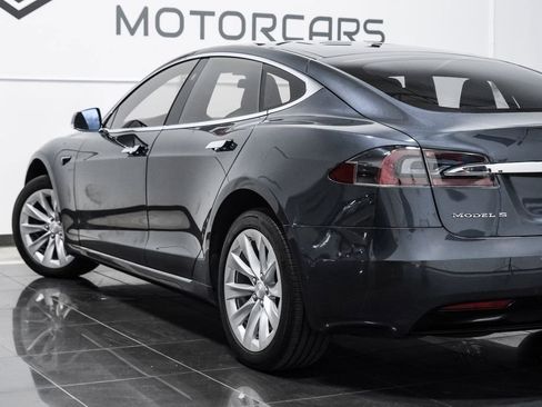 Used 2018 Tesla Model S 75D image 15