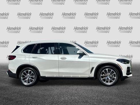 Certified 2023 BMW X5 xDrive40i w/ Premium Package image 3