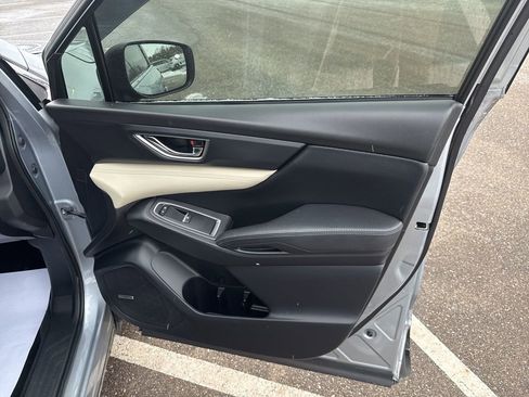 Used 2020 Subaru Ascent Limited w/ Technology Package image 14