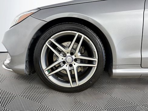 Used 2016 Mercedes-Benz E 400 Coupe image 31
