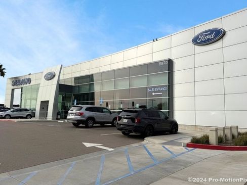 Used 2025 Ford F150 XL image 28
