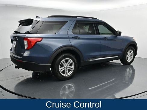 Used 2021 Ford Explorer XLT AWD/4WD image 11