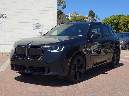 New 2026 BMW X3 xDrive30i w/ M Sport Package AWD/4WD image 3