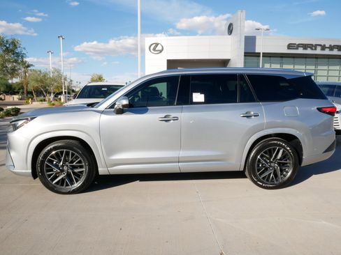 New 2026 Lexus TX 350 FWD image 3