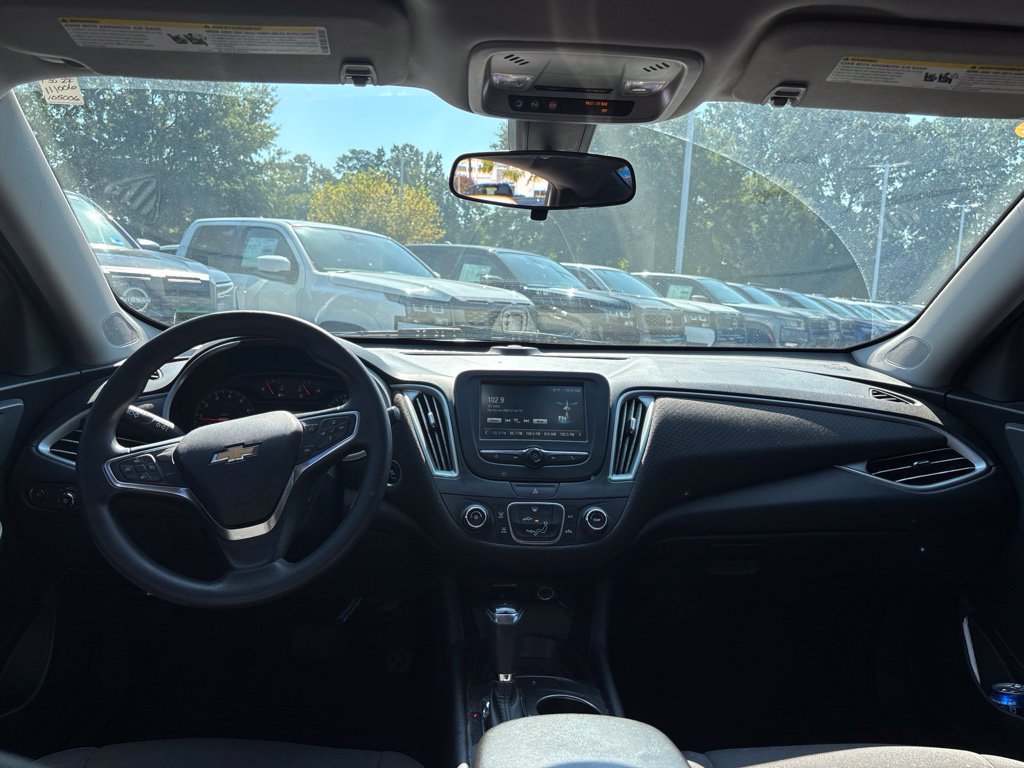 Used 2018 Chevrolet Malibu LS FWD image 8