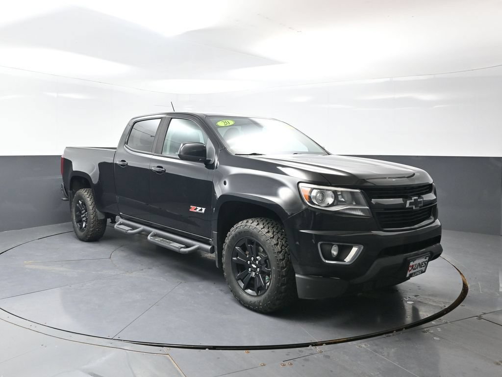 Used 2020 Chevrolet Colorado Z71 w/ Z71 Midnight Edition AWD/4WD image 6
