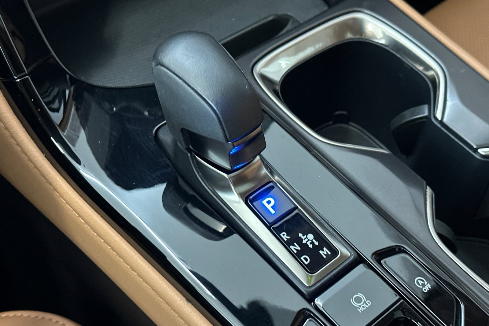 Used 2024 Lexus NX 250 FWD w/ Cold Area Package image 16
