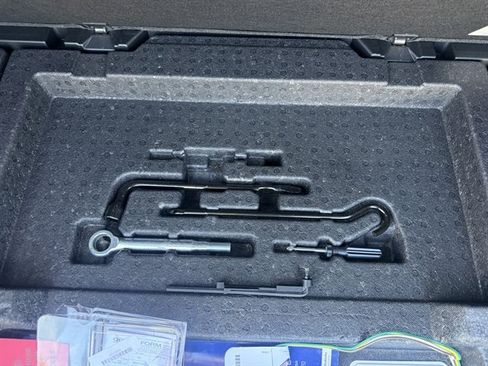 Used 2020 Subaru Outback Touring image 48