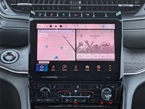 New 2024 Jeep Grand Cherokee L Limited image 15