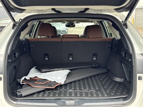 Used 2024 Subaru Outback Touring image 11