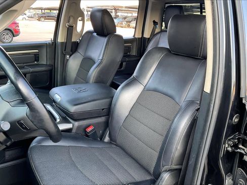 Used 2016 RAM 1500 Sport w/ Black Ram 1500 Sport Group image 8