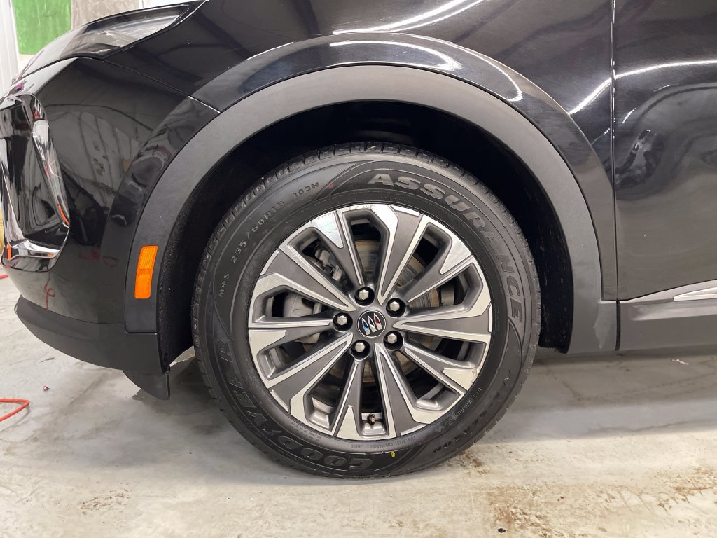 Used 2024 Buick Envision Preferred AWD/4WD image 11