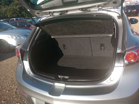 Used 2010 MAZDA MAZDA3 s Sport image 13