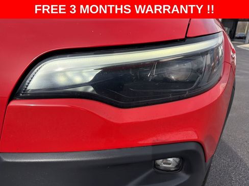 Used 2019 Jeep Cherokee Trailhawk AWD/4WD image 36