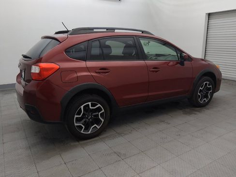 Used 2017 Subaru Crosstrek 2.0i Premium image 10