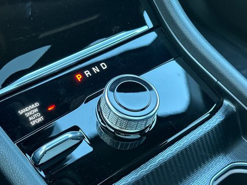 New 2026 Jeep Grand Cherokee Limited AWD/4WD image 24
