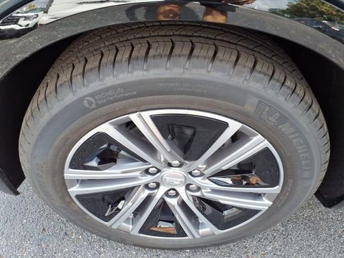 New 2025 Cadillac Lyriq Luxury w/ LPO, Floor Liner Package image 12