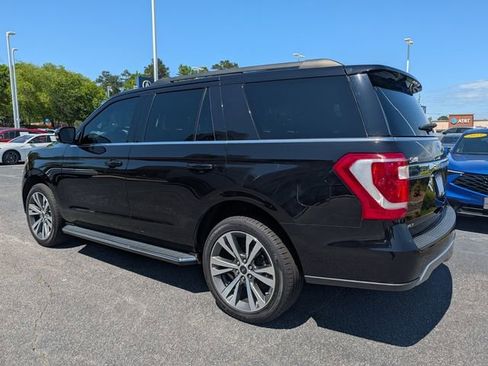 Used 2019 Ford Expedition XLT w/ Equipment Group 202A RWD image 11