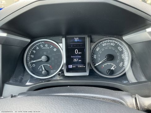 Used 2022 Toyota Tacoma SR5 w/ SR5 Appearance Package (SM) RWD image 10