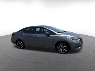 Used 2025 Nissan Versa SV FWD video 2