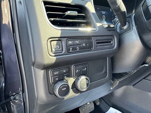 Used 2024 Chevrolet Tahoe Z71 AWD/4WD image 34
