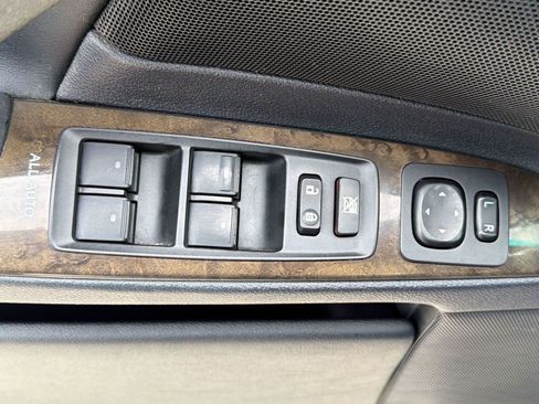 Used 2010 Lexus IS 250 RWD image 22
