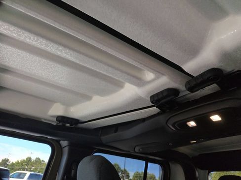 New 2026 Jeep Gladiator Rubicon AWD/4WD image 26