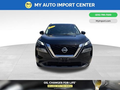 Used 2023 Nissan Rogue SV AWD/4WD image 2