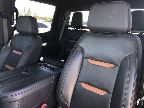 Used 2019 GMC Sierra 1500 AT4 w/ AT4 Premium Package image 21