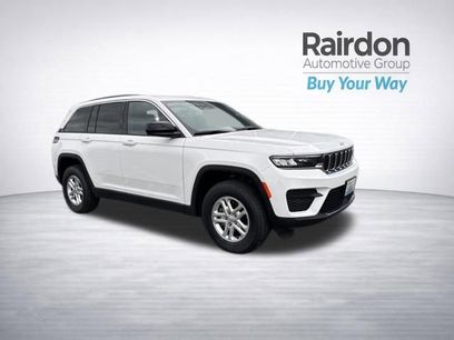 Used 2025 Jeep Grand Cherokee Laredo