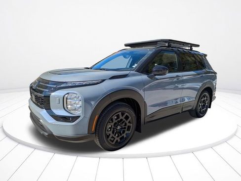 New 2026 Mitsubishi Outlander Trail Edition image 8