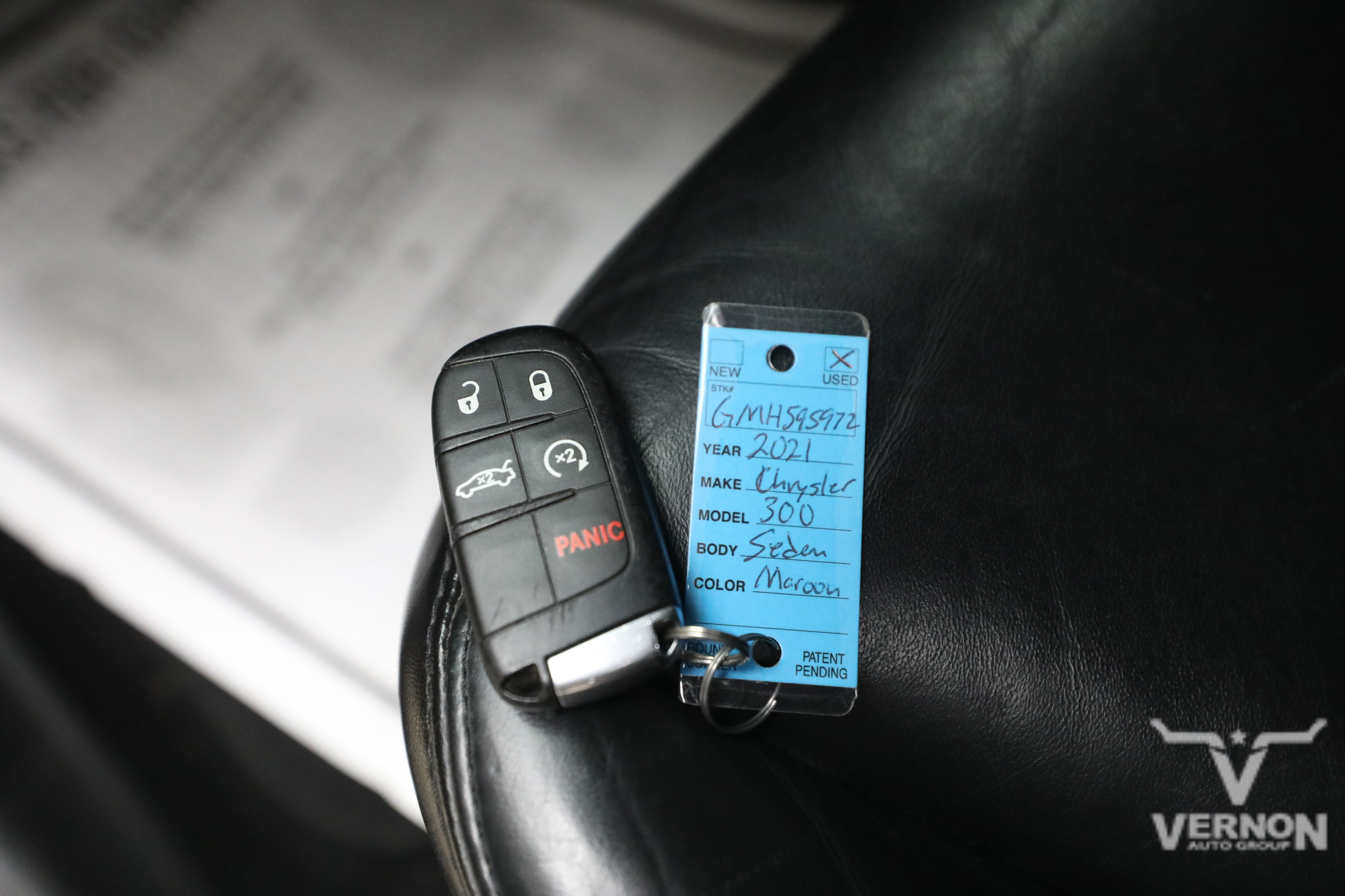 Used 2021 Chrysler 300 Touring L RWD image 11