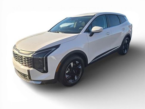 New 2026 Kia Sportage LX image 8