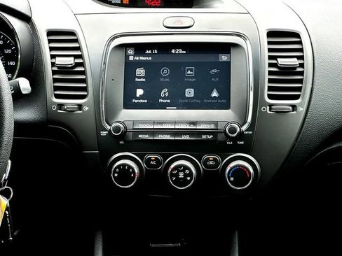 Used 2018 Kia Forte LX w/ LX Popular Package FWD image 28