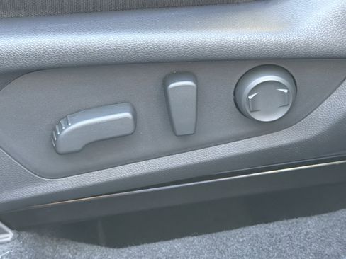 New 2026 Subaru Forester Premium image 25