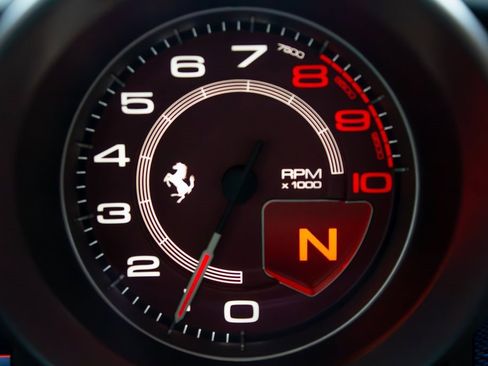 Used 2020 Ferrari F8 Tributo image 18