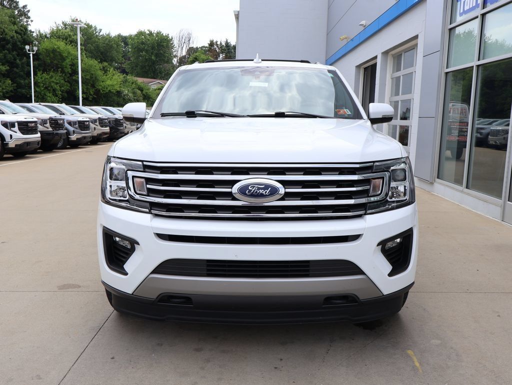 Used 2021 Ford Expedition XLT AWD/4WD image 5