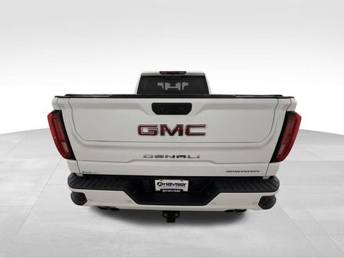 Used 2023 GMC Sierra 1500 Denali image 13