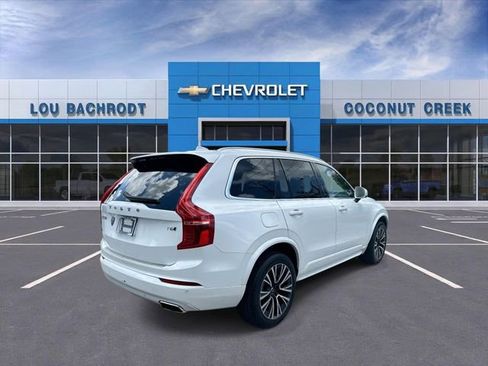 Used 2020 Volvo XC90 T6 Momentum AWD/4WD image 8