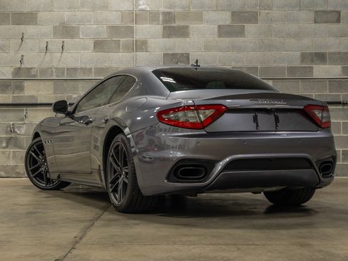 Used 2018 Maserati GranTurismo Sport RWD image 5