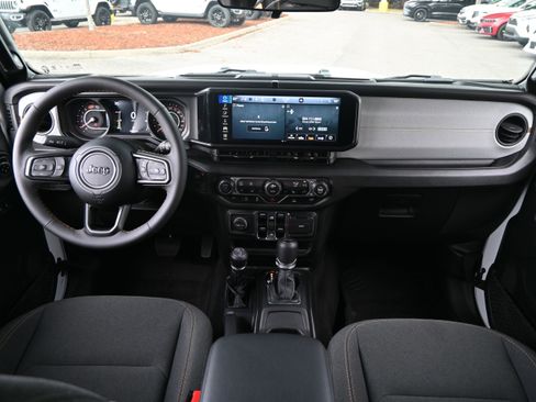 Used 2024 Jeep Wrangler Unlimited Sport AWD/4WD image 29