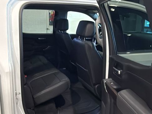 Used 2021 GMC Sierra 1500 SLT w/ SLT Premium Package AWD/4WD image 14