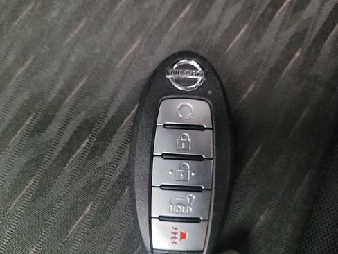 Used 2020 Nissan Rogue SV AWD/4WD image 32