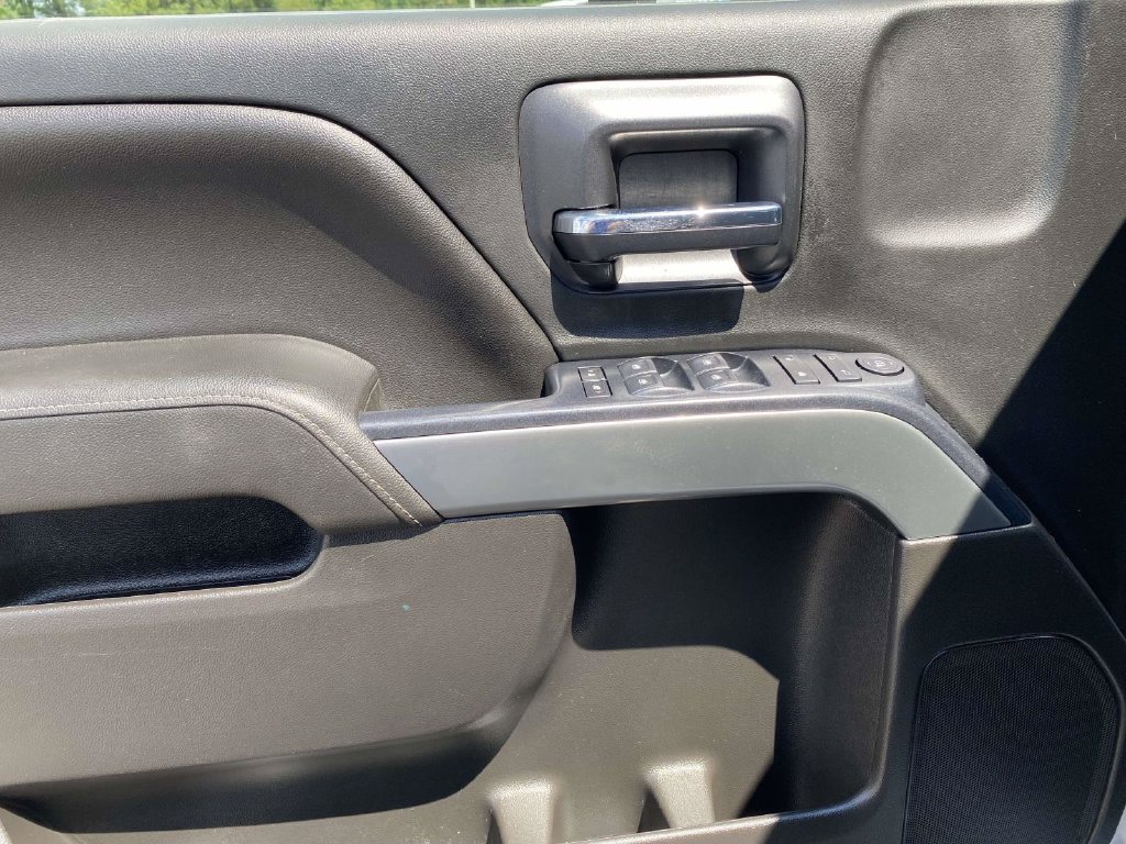 Used 2018 Chevrolet Silverado 2500 LT AWD/4WD image 15