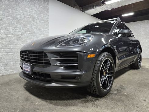 Used 2021 Porsche Macan S image 5