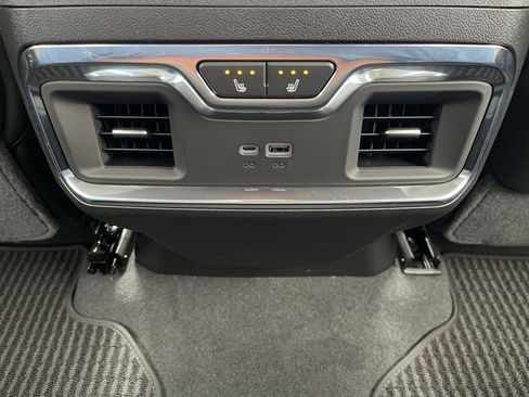 New 2026 GMC Sierra 1500 Denali Ultimate AWD/4WD image 22